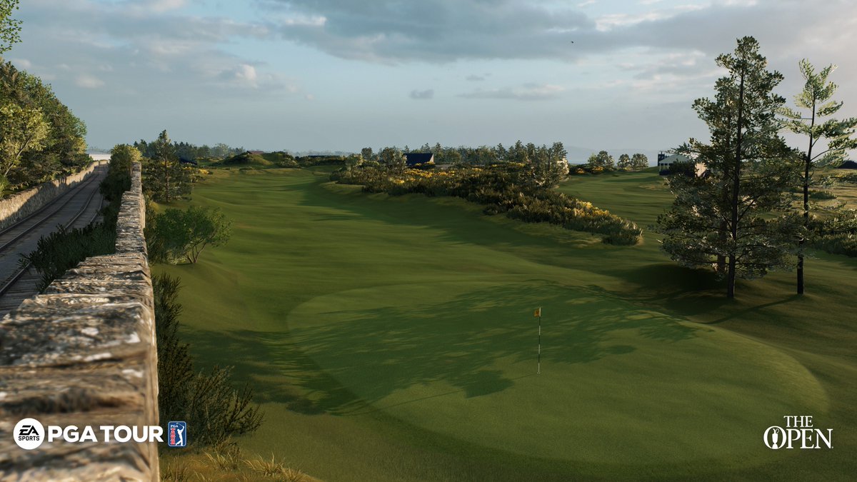 EASPORTSPGATOUR's tweet image. #TheOpen at @RoyalTroonGC 😍
⛳ Tee off with the Pros now in #EAPGATOUR