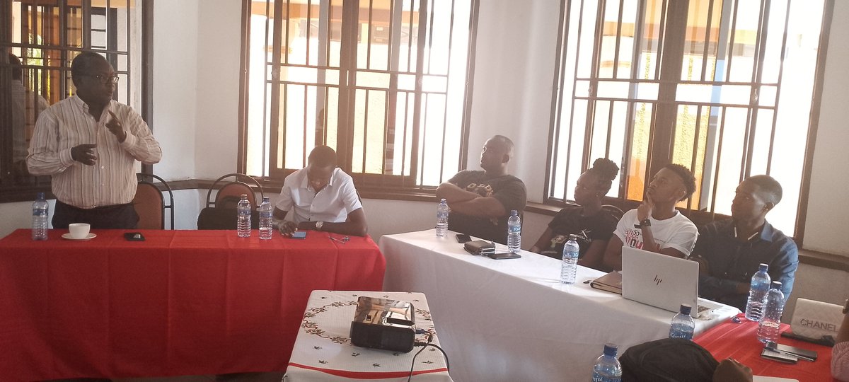 Dans le but de mener des campagnes de communication en faveur de la SDSRAJ, <a href="/abs_burundi/">ABS Burundi</a> a, ce 18/07/2024, organisé un atelier à l’intention des influenceurs des médias sociaux dans le cadre du @ projet SHARP.
<a href="/HAI/">Hai</a>
<a href="/UEauBurundi/">UE au Burundi</a> 
@mspls_bdi 
@pnsr_Bdi