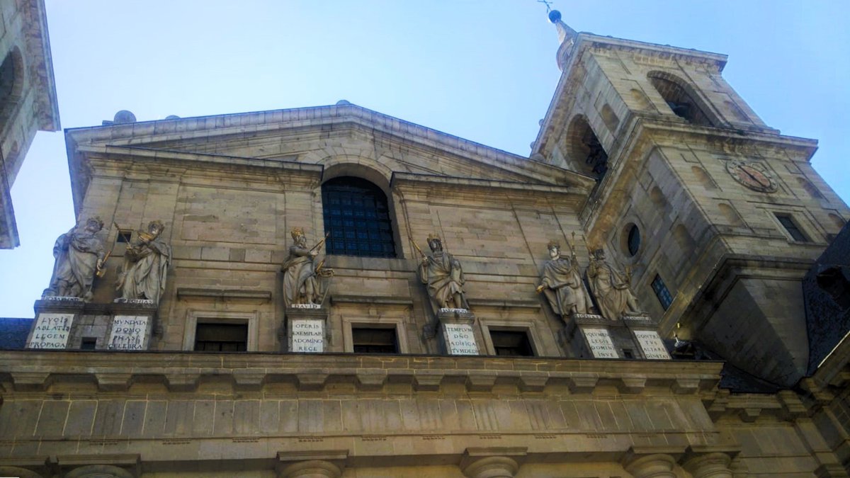 DaniElefantman's tweet image. Real Monasterio del San Lorenzo del Escorial . construido en el siglo xvi entre 1563 y 1584. Una joya sin duda alguna . Estilo Herreriano #arquitectura  #turismo #monasterios #hacerfotos
