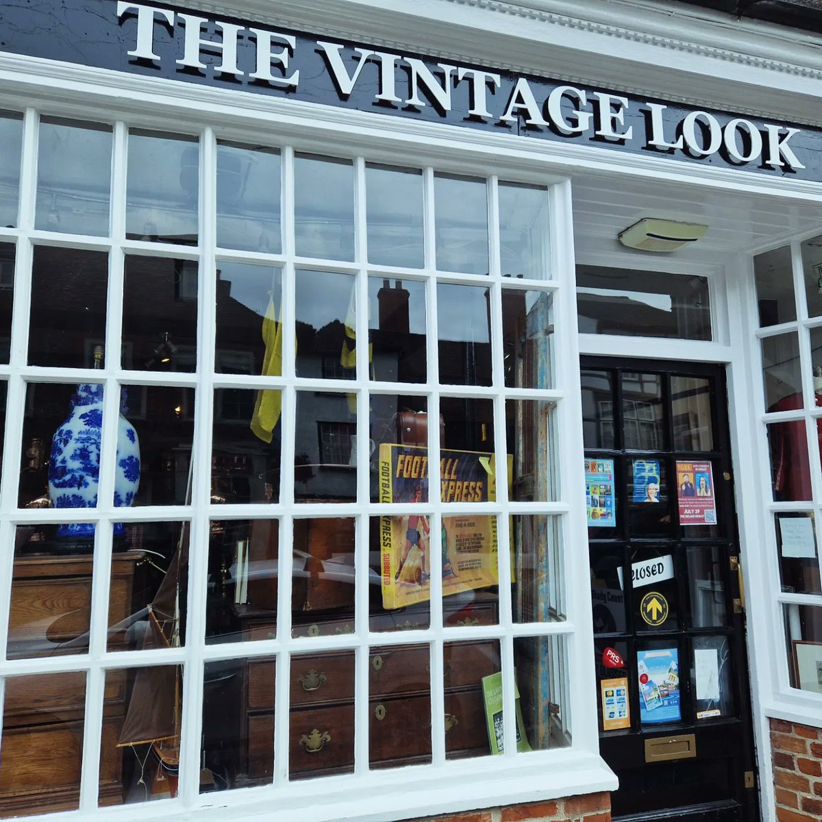 Hello Summer , The Vintage Look ...7 days a week ...Henley-on-Thames