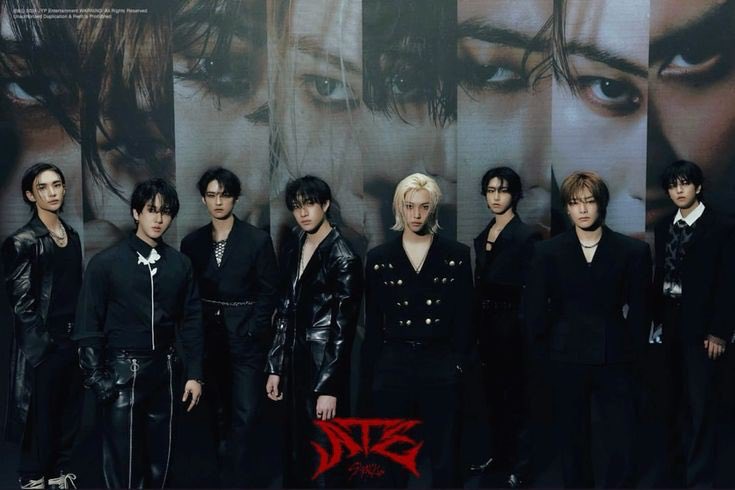 skzlatamproject's tweet photo. Es hoy
¿Están listos?

DominATE STRAY KIDS COMEBACK
#ChkChkBoom_DDAY
#ChkChkBoom 
@Stray_Kids https://t.co/kEYb7NioyK