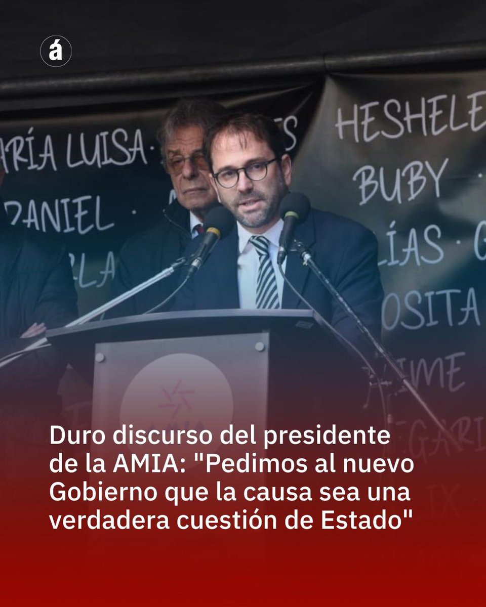 lauraju35183777's tweet image. Acaso le estás pidiendo al topo que se metió en el Estado para destruirlo?