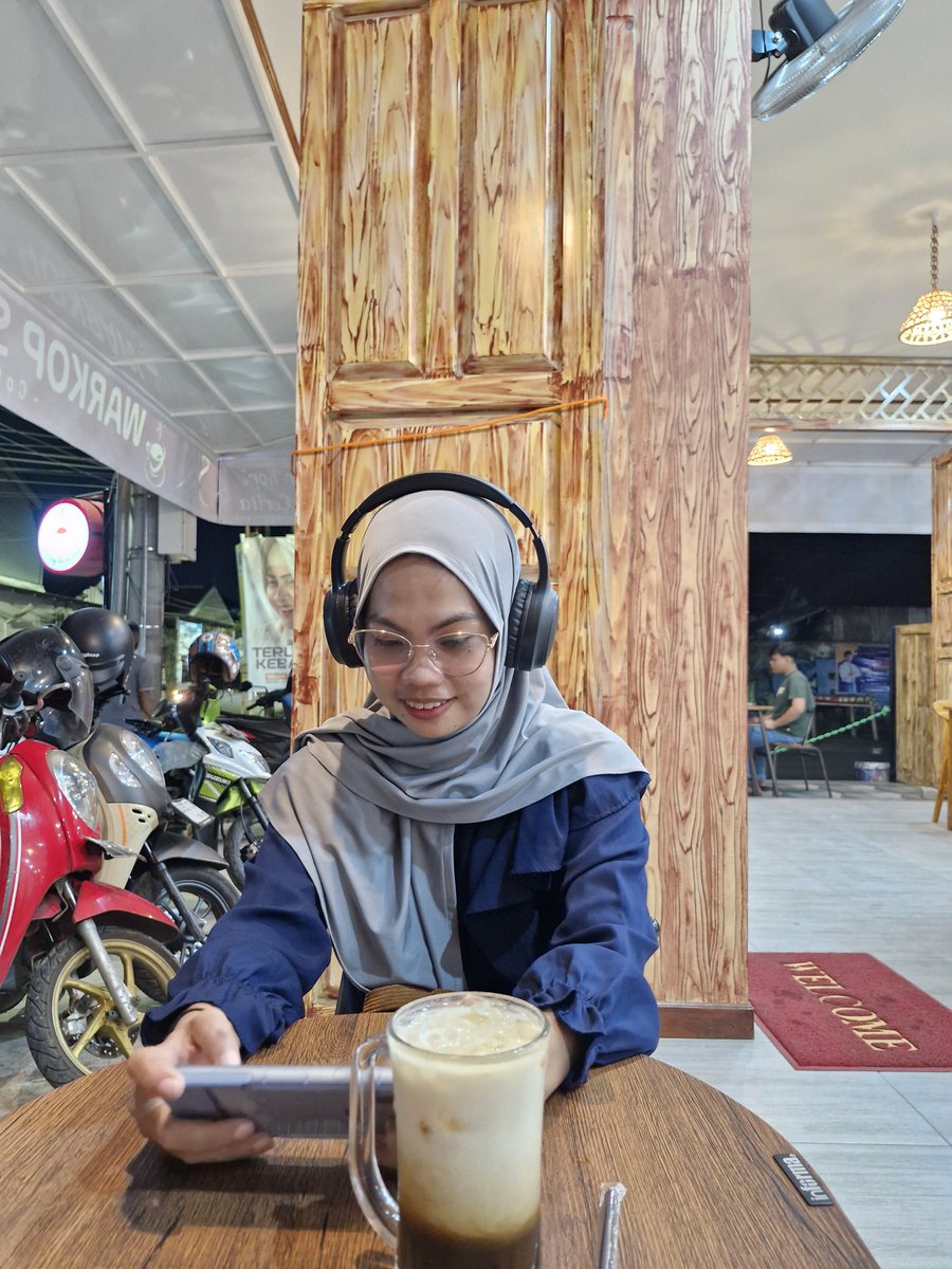 mnkcentangbiru's tweet photo. Propleyah nie boss https://t.co/lVjqjMkXqK