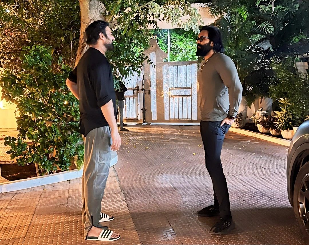 VikramEns's tweet photo. Think kannappa casually will do arround 400crs of business just because of Prabhas appearance https://t.co/B7ezQrEdjX