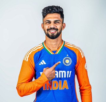 Abhishek834028's tweet photo. Despite giving his best for the team he is not in the squad!
Shame on you bcci @BCCI
#RuturajGaikwad 
This is not fair Coach @GautamGambhir Ji. https://t.co/dzfYZaqz1T