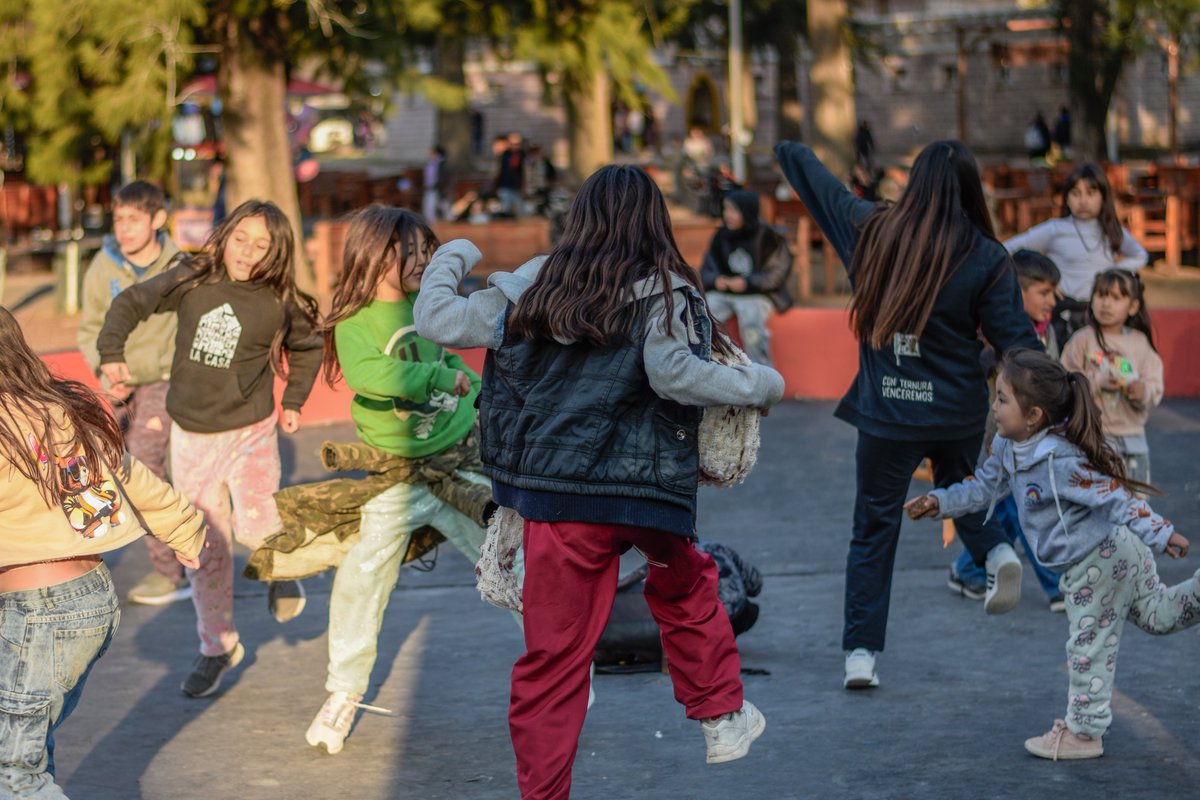 LaPlataMLP's tweet image. ¡Seguimos en #ModoVacaciones! 😎 Te compartimos algunos momentos que vivimos en estos días. ¡Y todavía queda mucho más! 🥳 Entrá a bit.ly/3WiRhfB y chequeá todas las propuestas que tenemos para vos y tu familia.