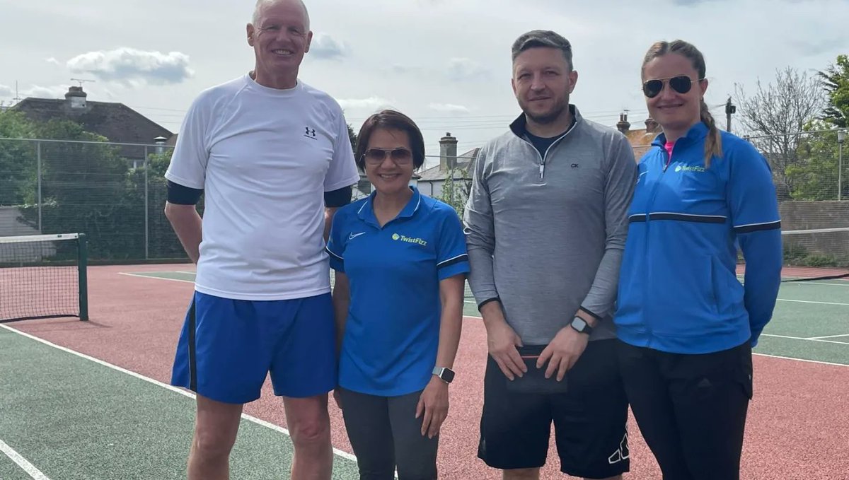 TwistFizz C.I.C. tweet media