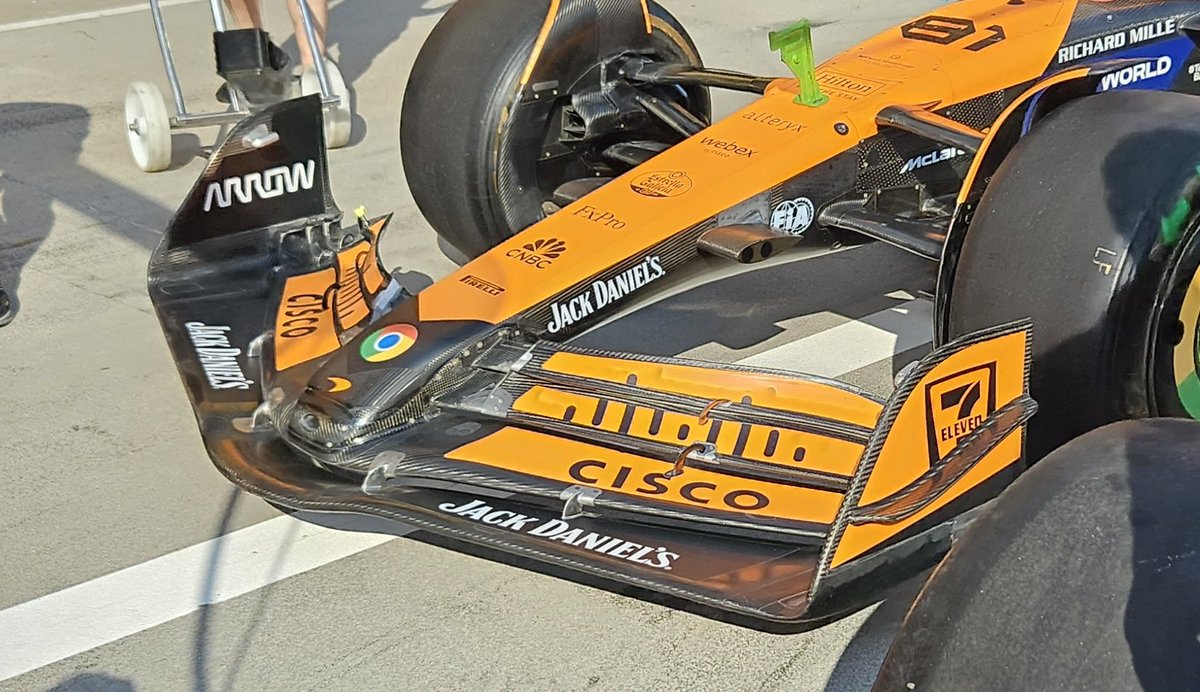 AlbertFabrega's tweet photo. El McLaren en Hungría
#f1 #hungaro https://t.co/U95adNvlos