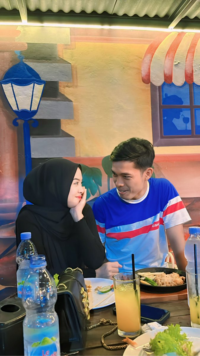 mutiawulans's tweet photo. Dri 2018-sekarang
Baru kali pertma ditahun ini dibulan juli mledaknya saya serasa gabakal balik lg sm manusia ini huuhuu tpi trnyta dg drma yg sdh dilewatin untk slesain masalah kebuka lg hati sya dan luluh lg :) smga aja abs ini gda drama apapun lg apalg drma yg menjijikan ya:) https://t.co/dCyrpYaRdC