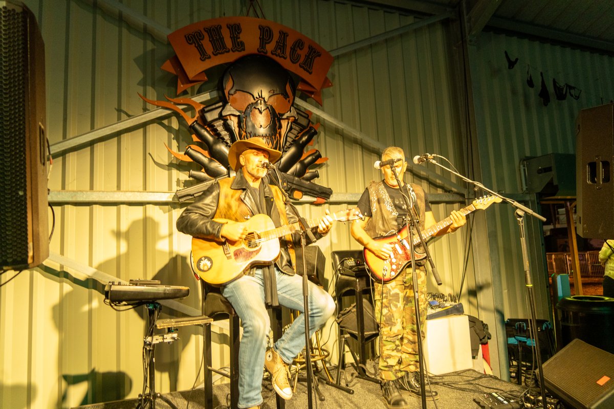 Our Silverbullet Bar will be open on Friday and Saturday nights as well as #Halloween, after the Scare Attractions have closed, to extendyour night. 🌠 Enjoy an atypical musical atmosphere and get entertained by some of our amazing show acts  to recover from your emotions... 🎶🍻