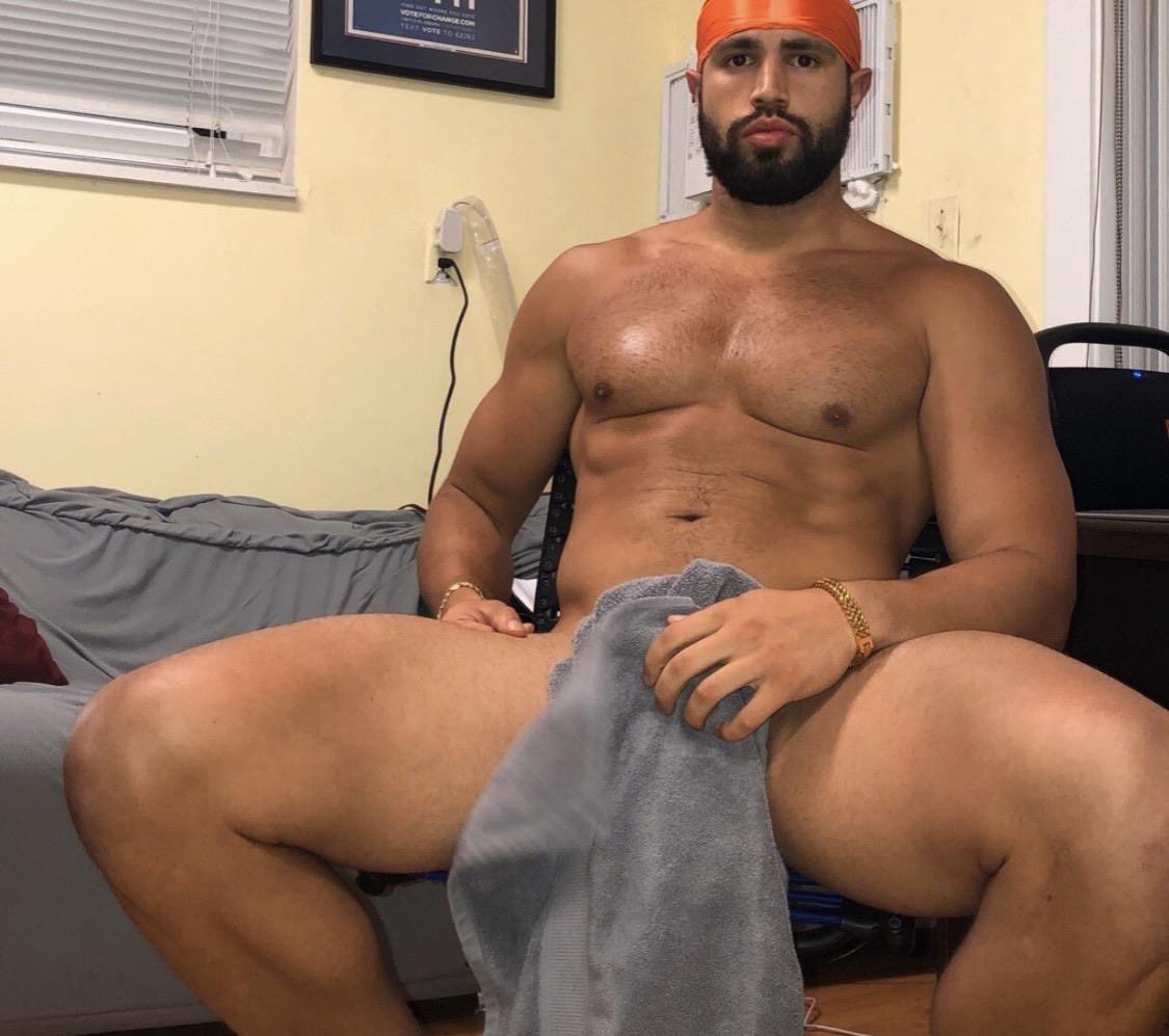 masccmenonly's tweet photo. Peak make form. Imagine the dick on this man…
#muscle #manly #fetish #gay #dom https://t.co/c0ej7LabDY