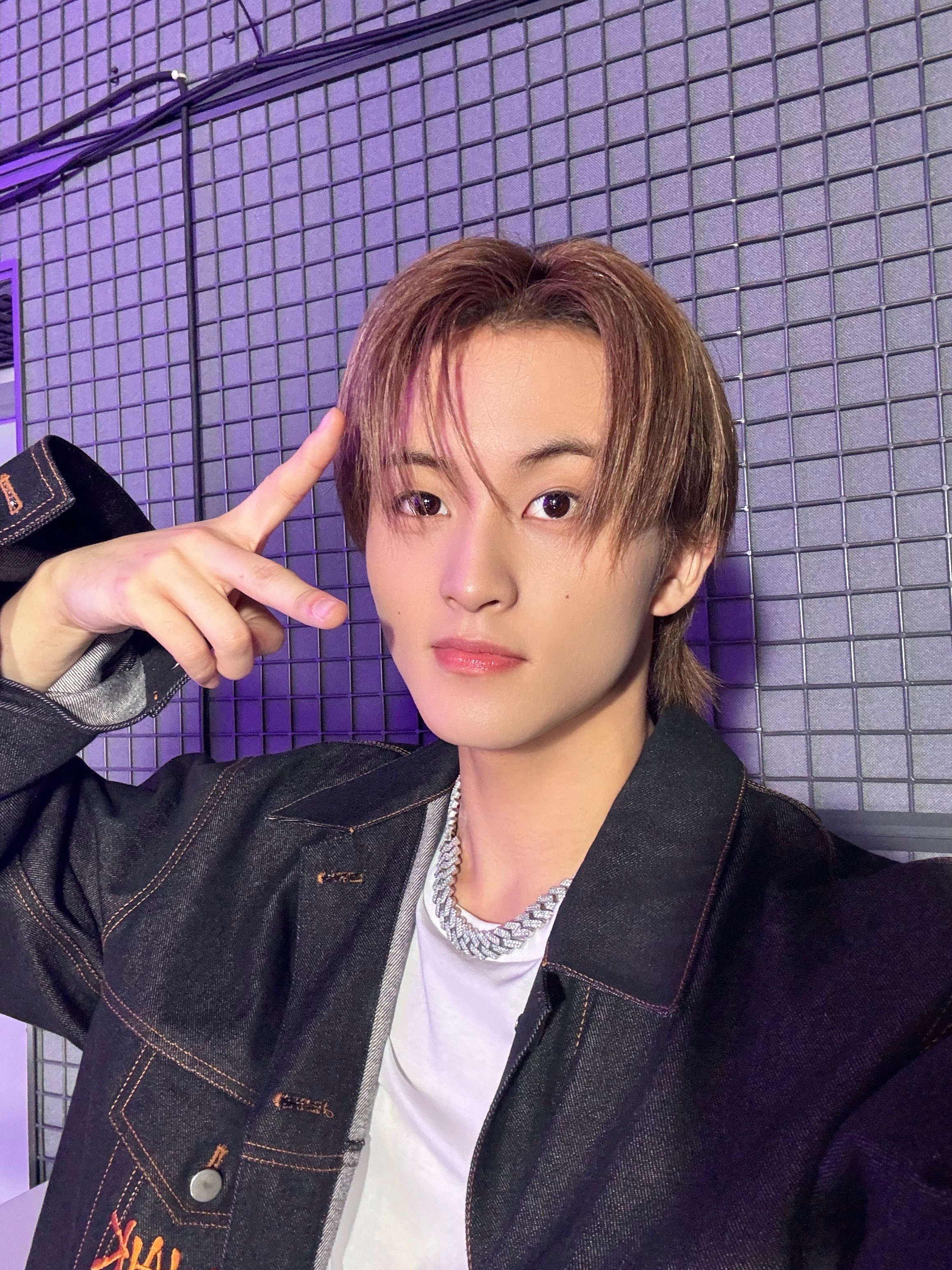 XユーザーのNCT 127さん: 「#MARK #NCT127 #WALK #NCT127_WALK XユーザーのNCT 127さん: 「#MARK #NCT127 #WALK #NCT127_WALK