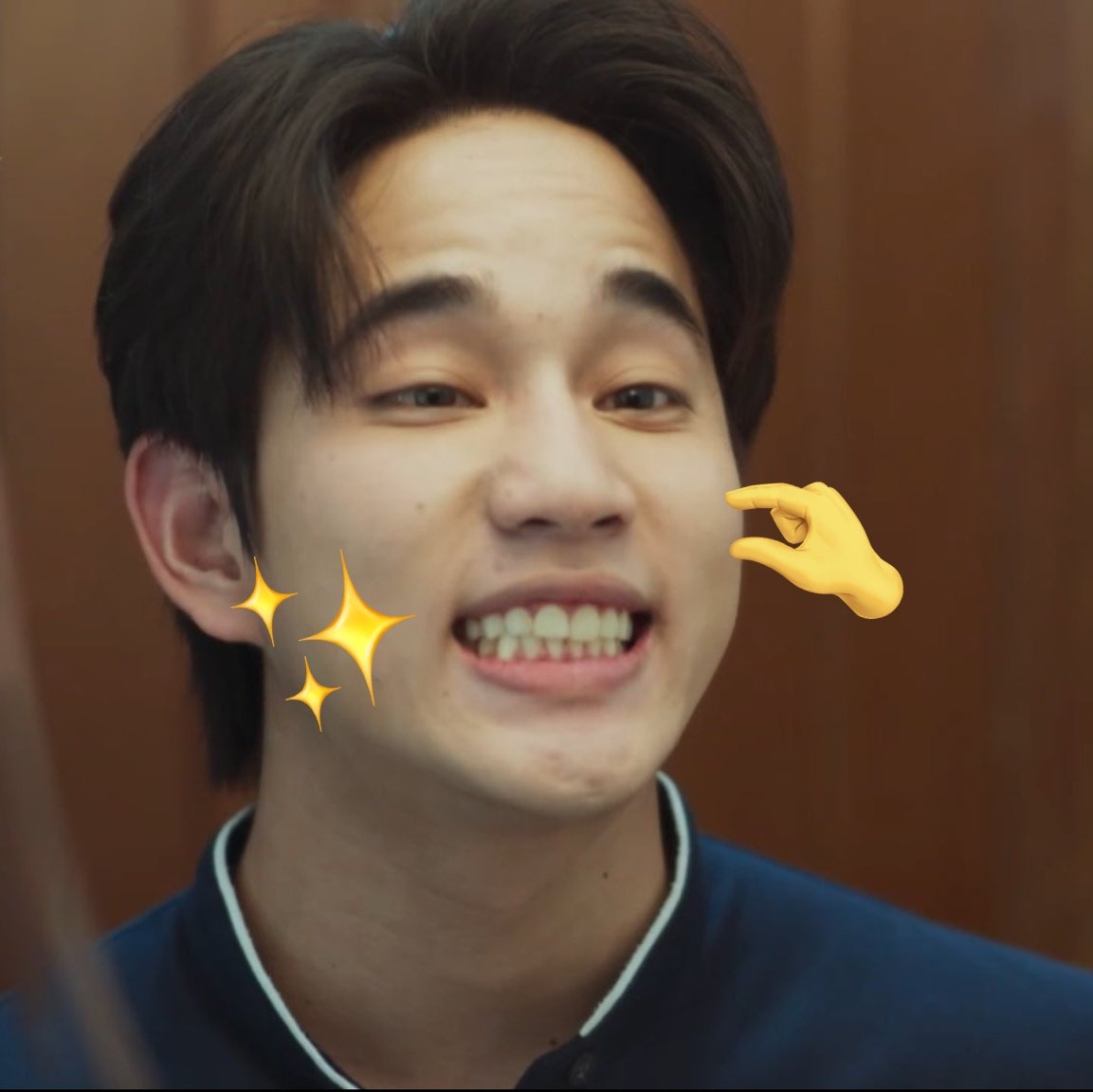noonzzaram's tweet photo. เอ็นดูวน้องลูกต้นง่ะ ขายของไปลูก อย่าให้เสียชื่อ #TheNextOneTH
#ปาฏิหาริย์รักร้อยปีEP4 #seeprtk https://t.co/ZLY0f8JfAa