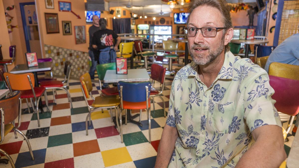 MergerLinks tweet media