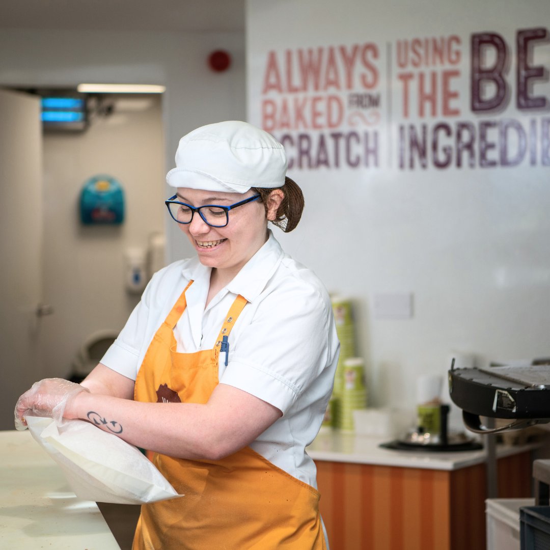 At #HarryGow, we're all about turning dreams into reality! 🤎 We have exciting job positions waiting to be filled.

Check out our current openings and become a part of the Harry Gow legacy today! 

For all we know, you could be the next Mary Berry 😉

harrygow.co.uk/jobs/