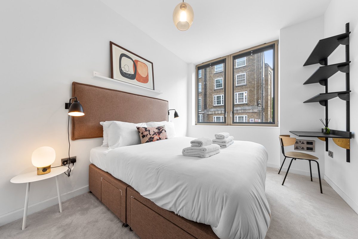 staysercasa's tweet photo. 🌟 APARTMENT SPOTLIGHT 🌟

🏷️ Regent’s Park Residence
📍 Regent’s Park, North-West London

Bang in the heart of London, providing the perfect blend of comfort, creativity, and convenience 👌🏾

#RegentsParkResidence #LondonLiving #ServicedApartments #CityLiving https://t.co/GnlBL4dvM9