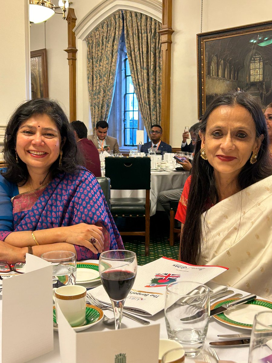 HOPE_UK's tweet photo. Huge thanks to the Bengal's Pride Awards judges, organisers, @LycaRadio1458 , and all who attending including @emarbe1954 @SmitaTharoor @shrabanibasu_ @NickDLow @ShelleyKingUK @anjuladevi https://t.co/89ZESbD26m
