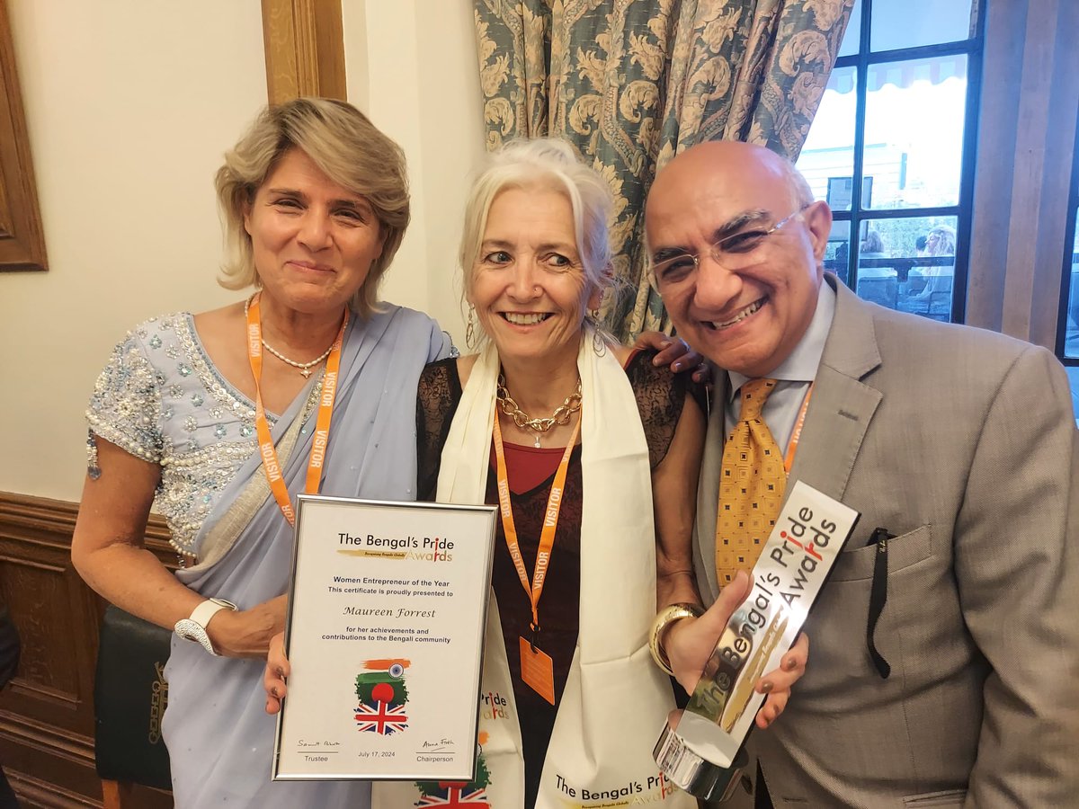 Huge thanks to the Bengal's Pride Awards judges, organisers, <a href="/LycaRadio1458/">Lyca Radio</a> , and all who attending including <a href="/emarbe1954/">Reza Beyad</a> <a href="/SmitaTharoor/">Smita Tharoor Motivational Keynote Speaker</a> <a href="/shrabanibasu_/">Shrabani Basu</a> <a href="/NickDLow/">Nick Low</a> <a href="/ShelleyKingUK/">Shelley King</a> @anjuladevi