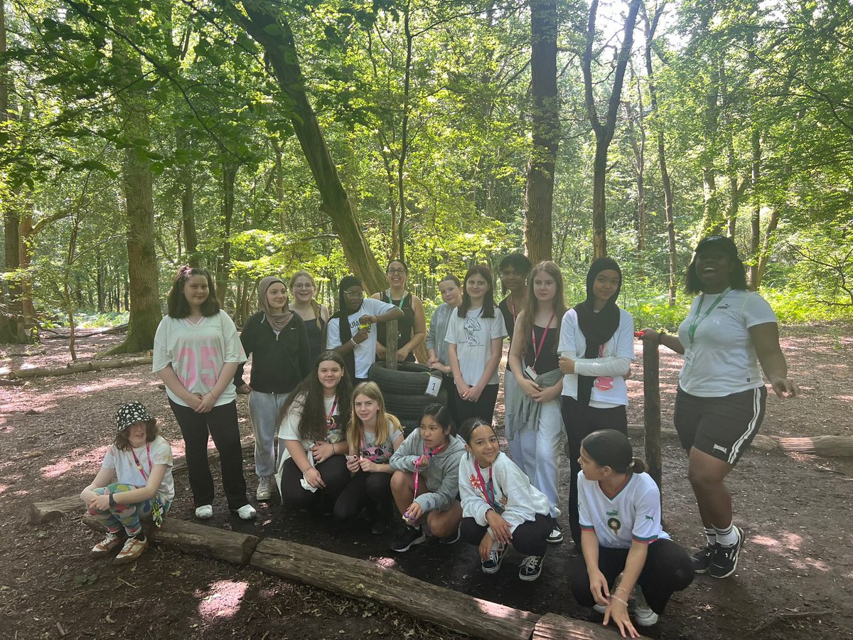 HornseySchool's tweet photo. Lovely Ms J and her team take a break in the uncharted depths of…erm…Cuffley @HornseySchool #rewardtrips https://t.co/TLgTC3Pwz5