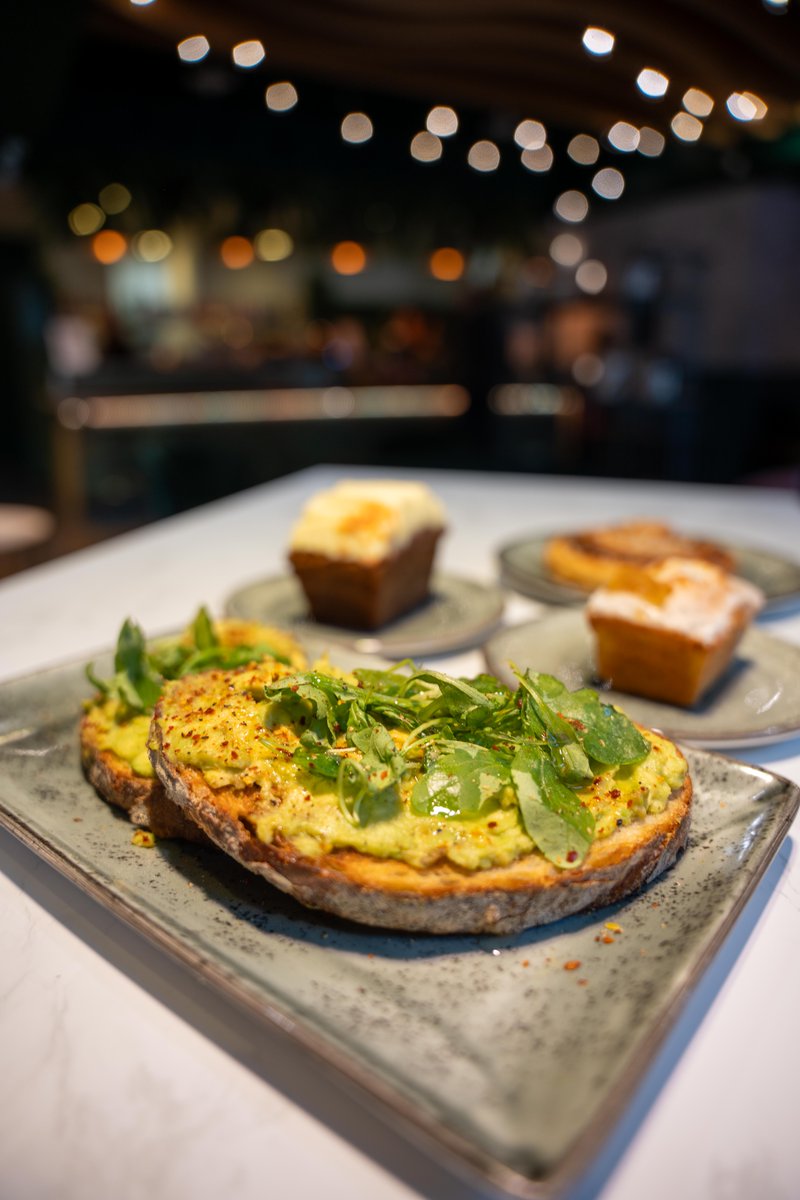 Regent's Place tweet media