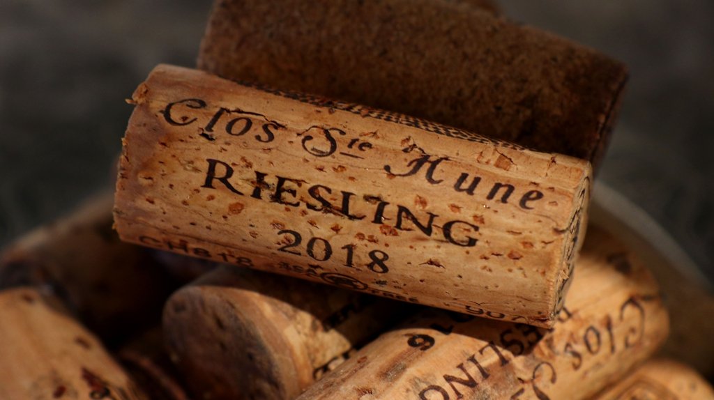 LUMaxime's tweet photo. Interviewed Mr Jean Trimbach from Alsace.

Article about Trimbach and Chinese wine market.

https://t.co/wPpAlcYHEc https://t.co/eENormVfSv