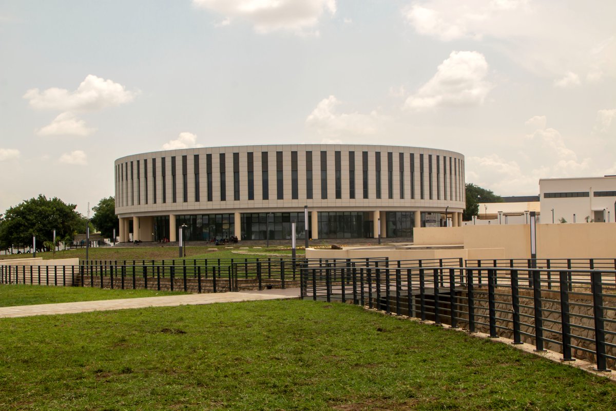 AfterDawnMedia's tweet photo. Bank of South Sudan
We are thrilled and honored to be behind the documentary for African Leadership Magazine documenting what the future holds for our young Nation with the beautiful recently inaugurated Headquarters of the Bank

#PhotographyServices #BankOfSouthSudan https://t.co/OcWawj7k0H
