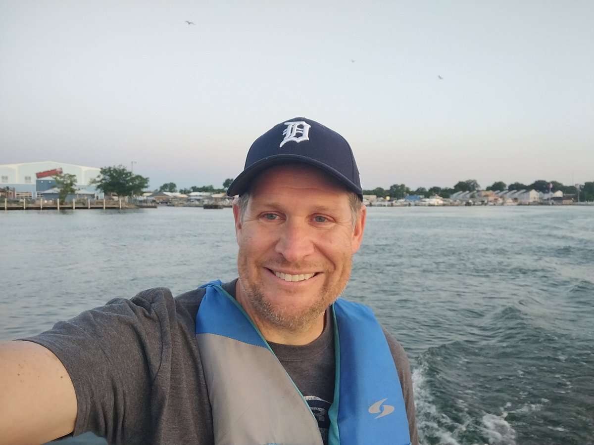 mrmilewski's tweet photo. Final morning practice for the summer season. https://t.co/PPietAlhba