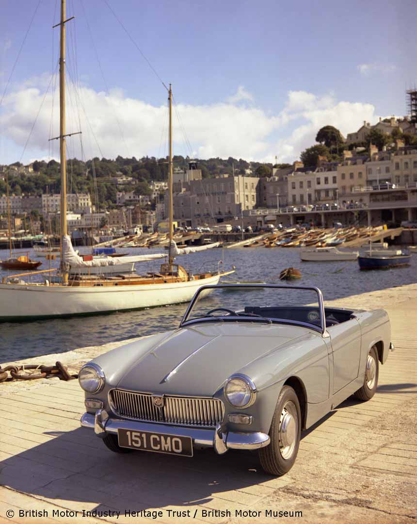 BMMuseum's tweet photo. We're taking a trip to the #Marina in today's #Archive #Photograph featuring an #MG Midget Mk I. This shot was taken at #Torquay, #Devon in 1962. πβ΅
#SummerSnaps https://t.co/Y3tDljVHC8