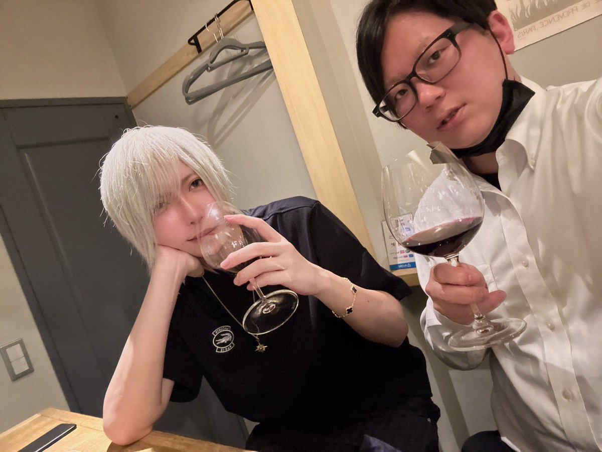 REMERGG's tweet photo. リーマンおぢとらぶワイン https://t.co/mk2VceJOv7