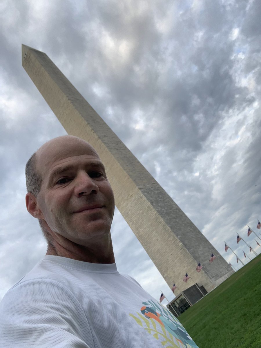 10NewsAarons's tweet photo. Up at sunrise to run with George and Abe! 🏃🏻🏃🏻‍♂️🏃🏻🏃🏻‍♂️#DC #CapitolHill #RuntheMall https://t.co/HStSRHA5n7