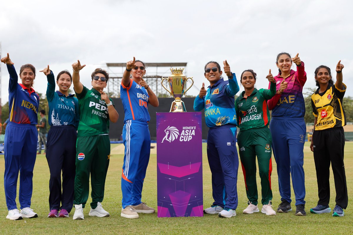 BCCIWomen's tweet photo. Captains' Photoshoot ✅ ✅

Just 1⃣ Day away from the #WomensAsiaCup2024 🏆

#ACC | #TeamIndia | @ImHarmanpreet https://t.co/P0N5qdBoM8