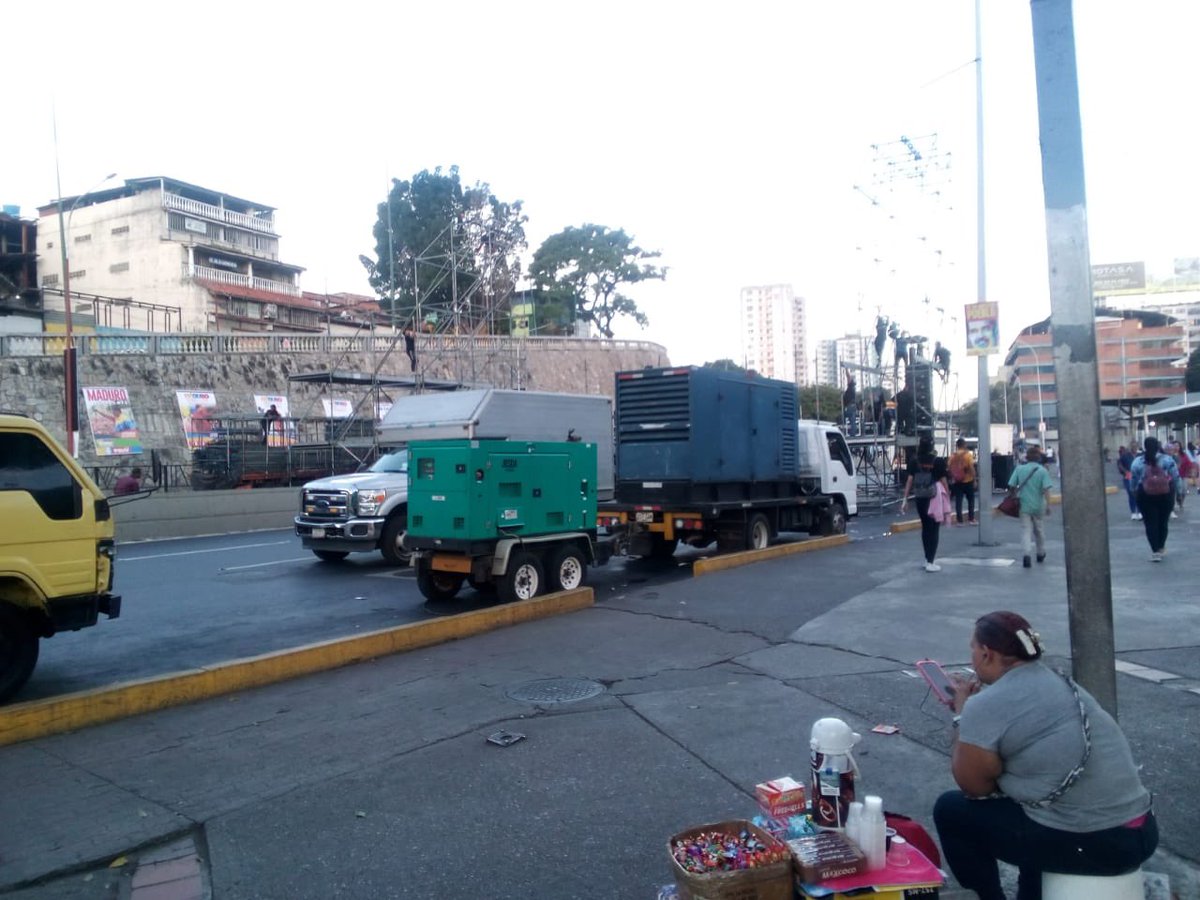 Faro Comunitario tweet media