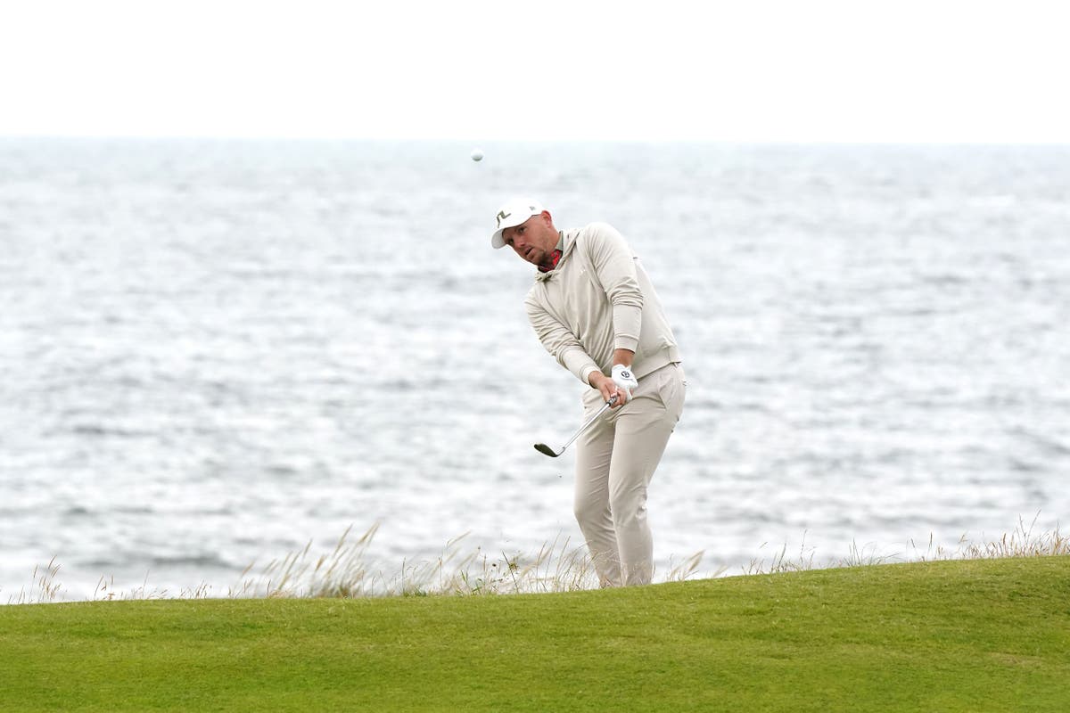 Matt Wallace cards first eagle of the 152nd Open to share lead early on day one dlvr.it/T9lkkt