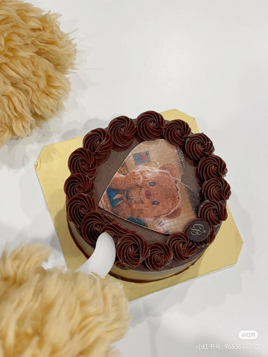 RittarZir's tweet photo. ของหนูคนเดียว ไม่แบ่งใคร หนูจากินให้หมดนี่เบย 🍰🧁🍪🥞 #butterbear https://t.co/pWeYBaY2pE