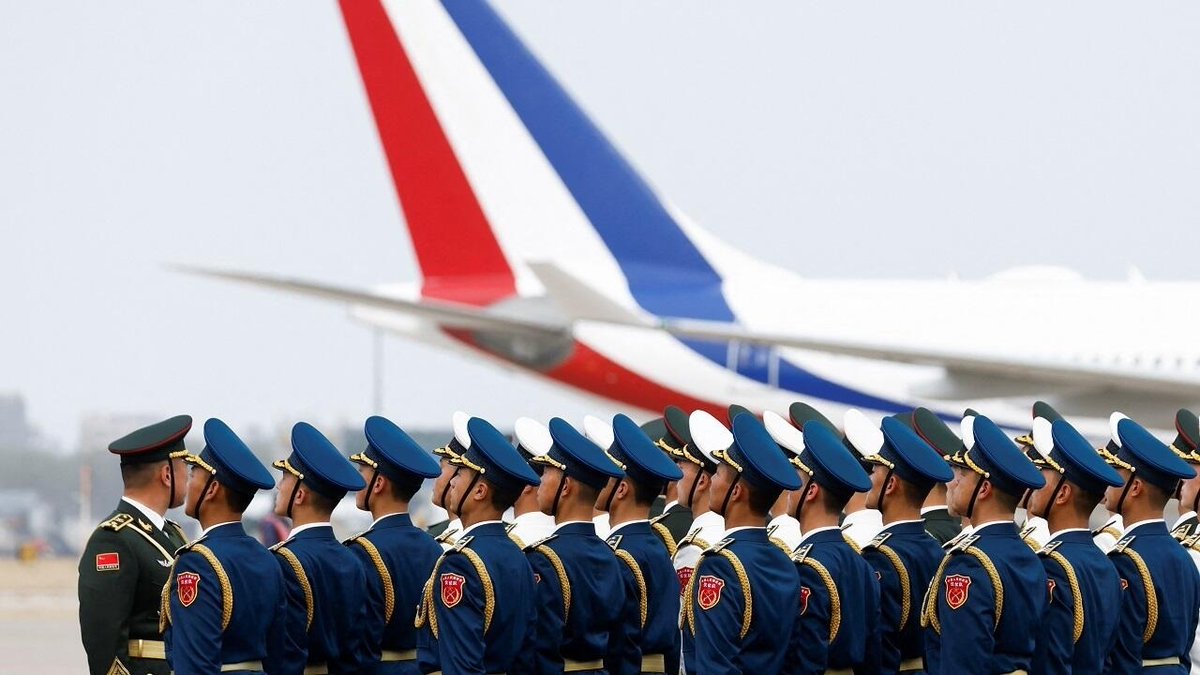 RFI_Vi's tweet photo. Các hiệp hội chuyên ngành Pháp - Trung : Đầu mối để Bắc Kinh chiếm đoạt các công nghệ của Pháp https://t.co/lnfISR7fkz https://t.co/XrspZz7shw