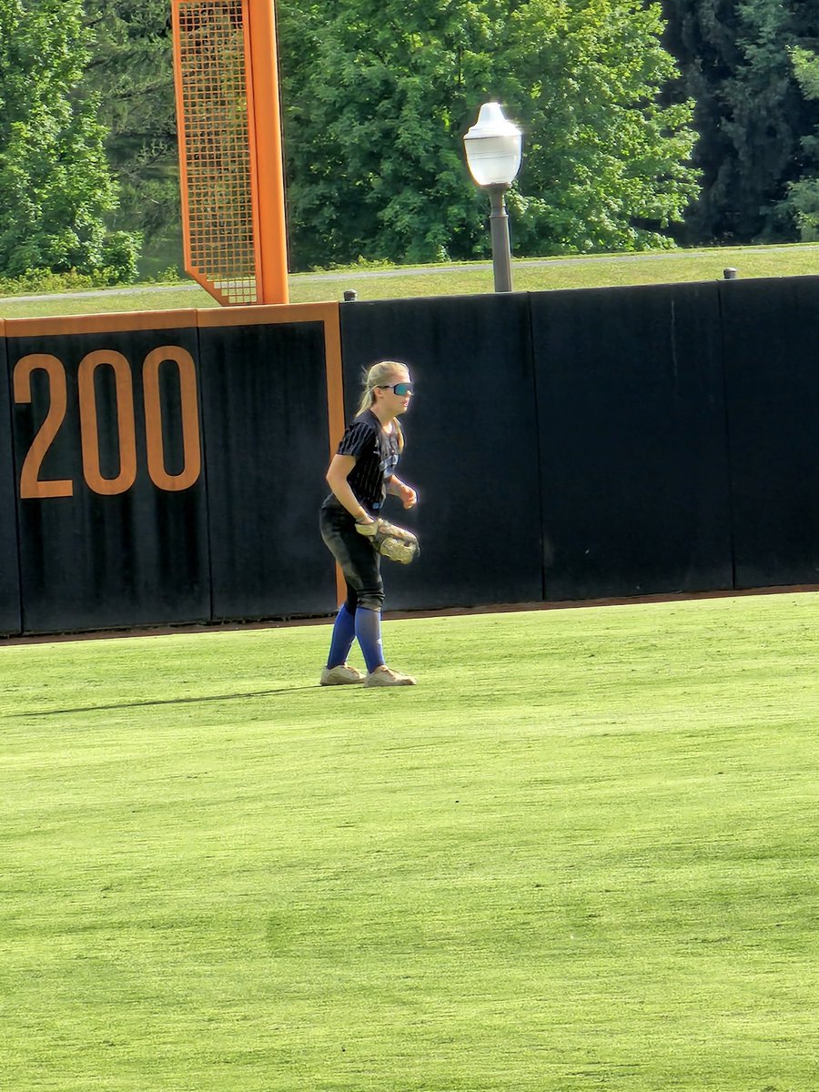 Winslet Vassar (@winsletvassar) on Twitter photo I had such a great time yesterday at the VT camp. I always enjoy being on campus and especially on the field. Thanks to the <a href="/HokiesSoftball/">Virginia Tech Softball</a> camp staff for all the help and a well run camp as always! <a href="/VTechSBcoach/">Pete</a> <a href="/Killer_Kleats/">Killer Kleats Platinum</a> I had such a great time yesterday at the VT camp. I always enjoy being on campus and especially on the field. Thanks to the <a href="/HokiesSoftball/">Virginia Tech Softball</a> camp staff for all the help and a well run camp as always! <a href="/VTechSBcoach/">Pete</a> <a href="/Killer_Kleats/">Killer Kleats Platinum</a>