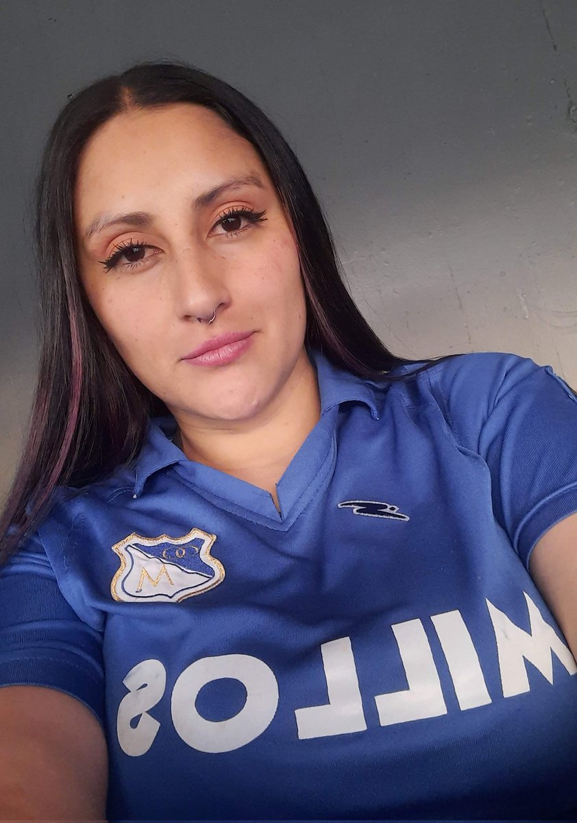 aluciaMotta's tweet photo. 💙 ¡Azules días! 😎
Hoy Vuelve la alegría, Vuelve el amor Ⓜ️⚽️
Esta vez ,con TIGRE a bordo 🐯🐅 @FALCAO 🔥
Te Amo @MillosFCoficial 🥰😍
#Millonarios
#EstamosEnTodosLados
#ElSueñoDeTodos
#ElEquipoDeRadamel https://t.co/DC0iWipzn2