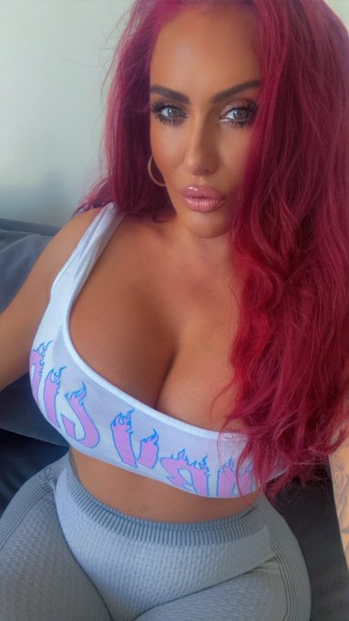 Taking Skype bookings today &amp; this evening 😈😈😈 DM or comment to book your slot now 😘😘😘 https://t.co/