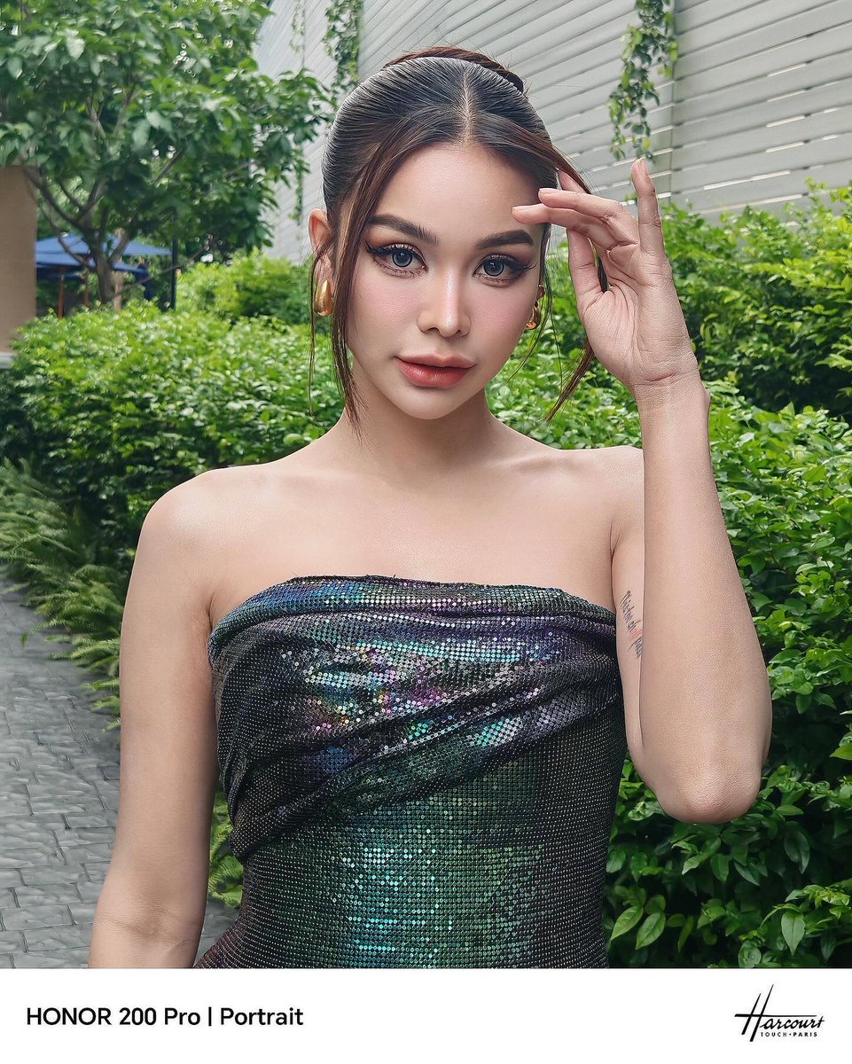 KNKSPEF's tweet photo. อิงฟ้าถ่ายภาพจาก #HONOR200Series สวยมากๆ 

#HONOR  #TheAiPortraitMaster #EngfaxHONOR200Series
#อิงฟ้ามหาชน #EngfaWaraha
@EWaraha https://t.co/i0hlAMQTPL