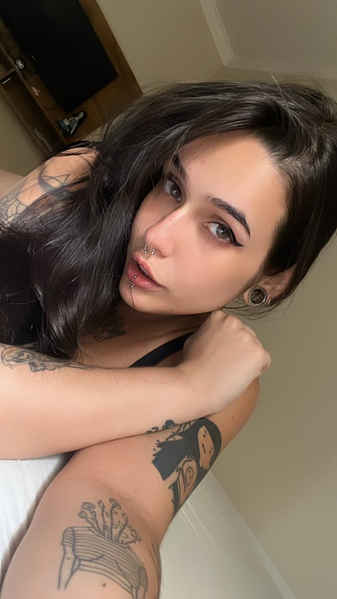 Mistress Cami ⛓️🦇 tweet media