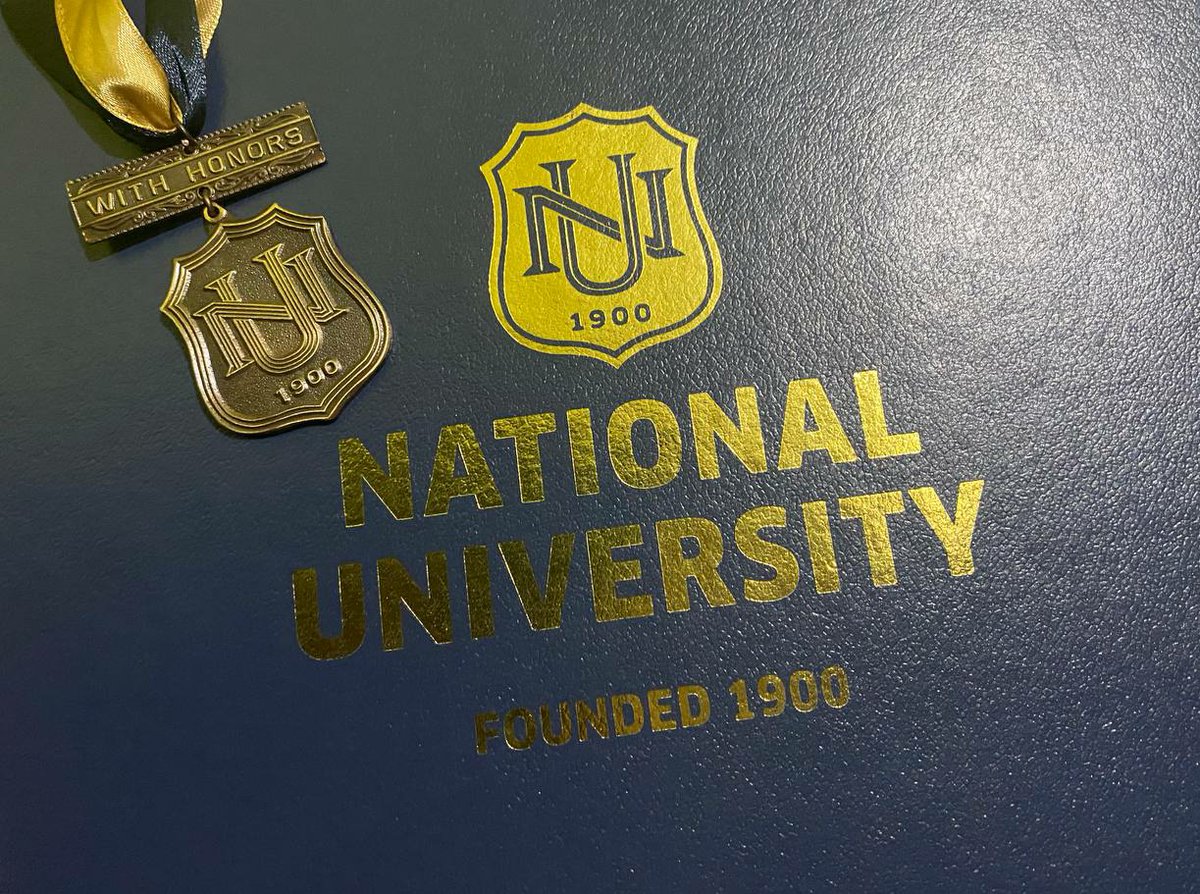 ris_earch's tweet image. your soon-to-be RN, MD survived the STEM strand ✨🥉

see you soon, college of nursing ⚕️