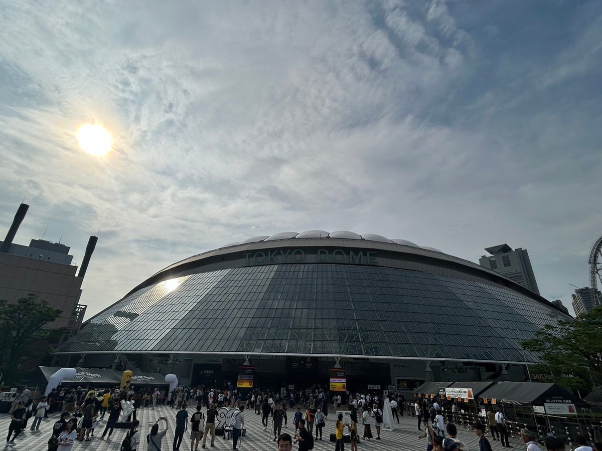 amareco2020's tweet photo. 昨日は3年生3人で東京ドームに野球観戦に行きました！中の人は巨人ファンなので大興奮でした！アマレコでは野球好きな仲間が沢山できます！ぜひ一度体験に来てみて下さい！ https://t.co/jybnmac4wB