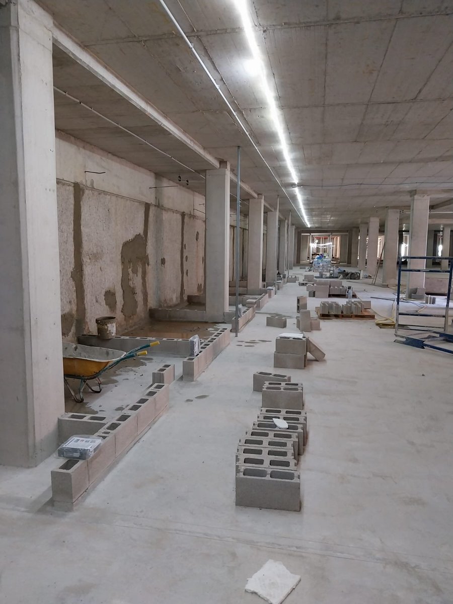 COVElPrat's tweet photo. El nou edifici de Cooperativa Obrera de Viviendas @COVElPrat , amb 101 habitatges de #lloguer #assequible, #estable i #cooperatiu, agafa forma. Accessos generals, patis, rampa i garatge donen una idea de la dimensió de l'edifici i de l'impacte #social que tindrà. https://t.co/ZZ1u35bqFF
