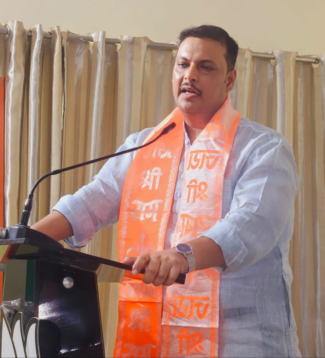 PranshuDutt's tweet photo. आज भाजपा क्षेत्रीय कार्यालय मेरठ में आगामी कार्यक्रम 'कारगिल विजय दिवस' के निमित्त युवा मोर्चा पश्चिम क्षेत्र की बैठक को संबोधित किया। https://t.co/crOaC97bxz