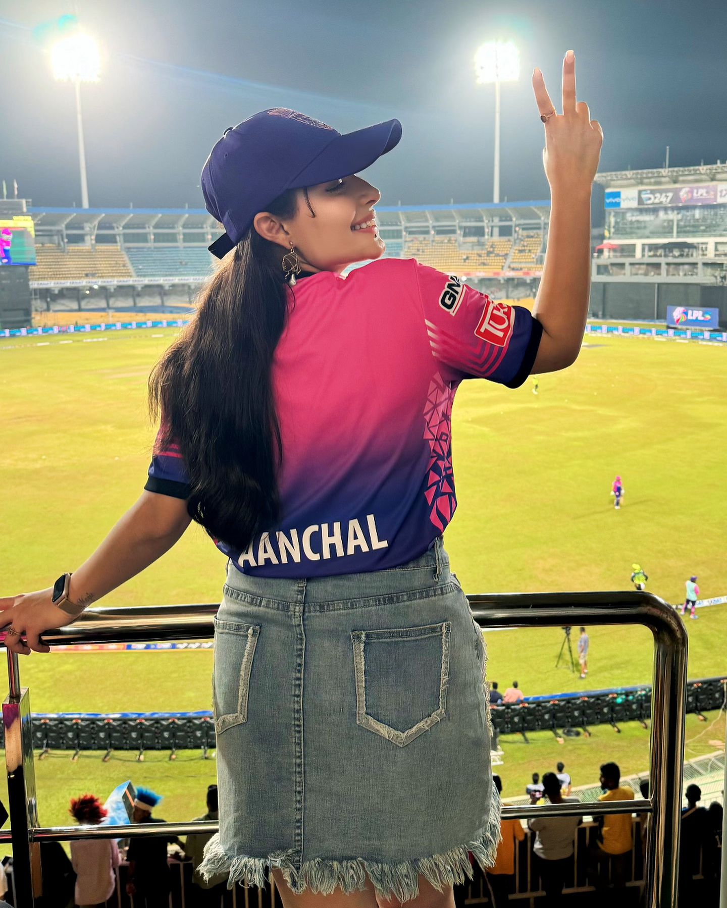 GSxUYa8bcAEORFn?format=jpg&name=large