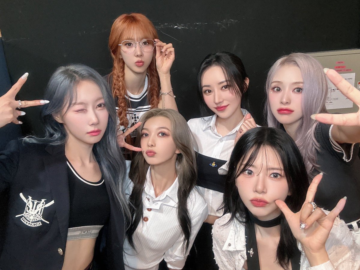 [#드림캐쳐] 오늘도 수고 많아쏘 집에서 다들 푹 쉬어🏠

#Dreamcatcher #엠카운트다운