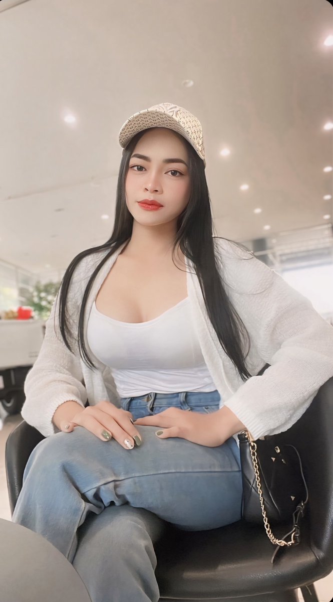 nn403248332's tweet photo. หมอมิ้น ❣️ คิวว่าง จองได้ค่ะ 🥰
#นวดเทพารักษ์ #นวดสมุทรปราการ 
#นวดหนามแดง #นวดบางพลี 
#นวดซอยมังกร #นวดแพรกษา 
#พิกัดซอยมังกร #นวดอโรม่า #นวดน้ำมัน 
#ร้านเปิดบริการทุกวัน  
ไอดี :779900kk
099-6322-867
⏰10:00-22:00 ⏰ ดึกก้รับนะคะ https://t.co/brZ4RJ11Fq