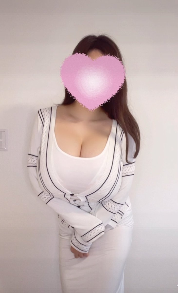 mmmpopom's tweet photo. おっぱ好きな人は....
リポストでアンに教えて��♡ https://t.co/BmlKaKwICK
