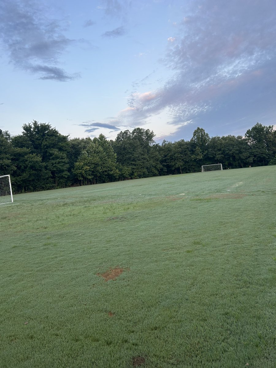 LemaurienJ's tweet photo. Good morning! This morning I woke up and took advantage of the resources around me! #Day1 @jaydanwilliam17 https://t.co/ApkT0W5BaL