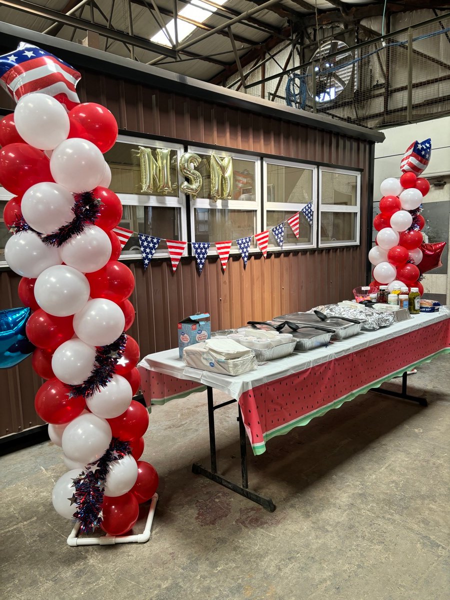 steelandpipe's tweet image. Lubbock Plant 16 celebrated their first NSM. Employees enjoyed an In House BBQ with Coutry Style Ribs, Sausage, Bratwurst, Roasted Corn and all the fixings! 
Prize Winners:
Jesus Herrera - Multi Media Speaker
Brandon Fluellen - 36" Blackstone Griddle
Juan Leal - 80 QT Boiling Kit